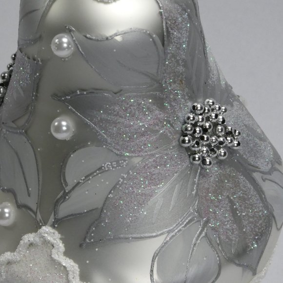 ** CHRISTMAS BELL Ornament 4-Inch Hand Made And Decorated **SILVER COLOR** - Picture 3 of 7